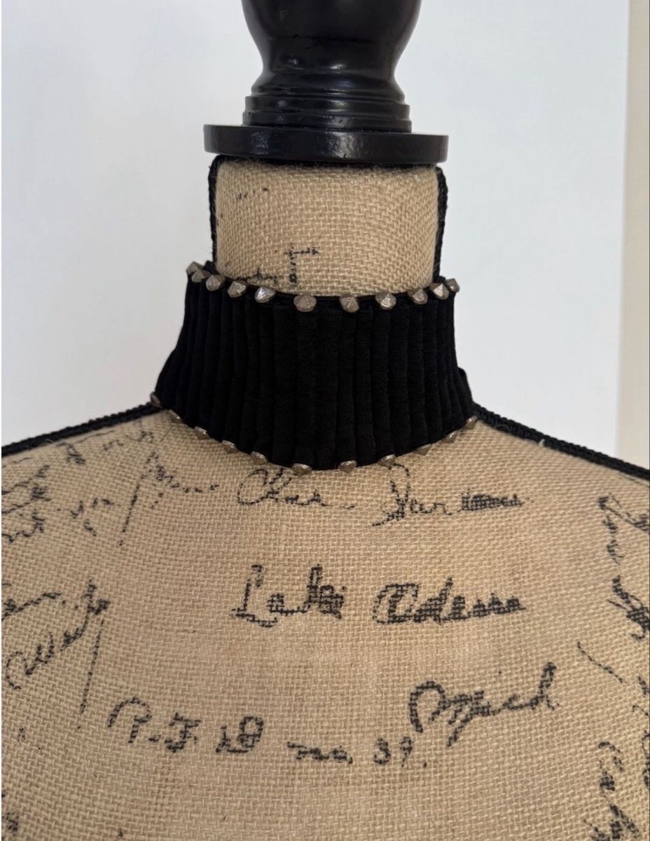 Catenine: Ann Demeulemeester chocker  – Nuovo e nell'imballaggio originale da Genolier venduto da tan_rd6s