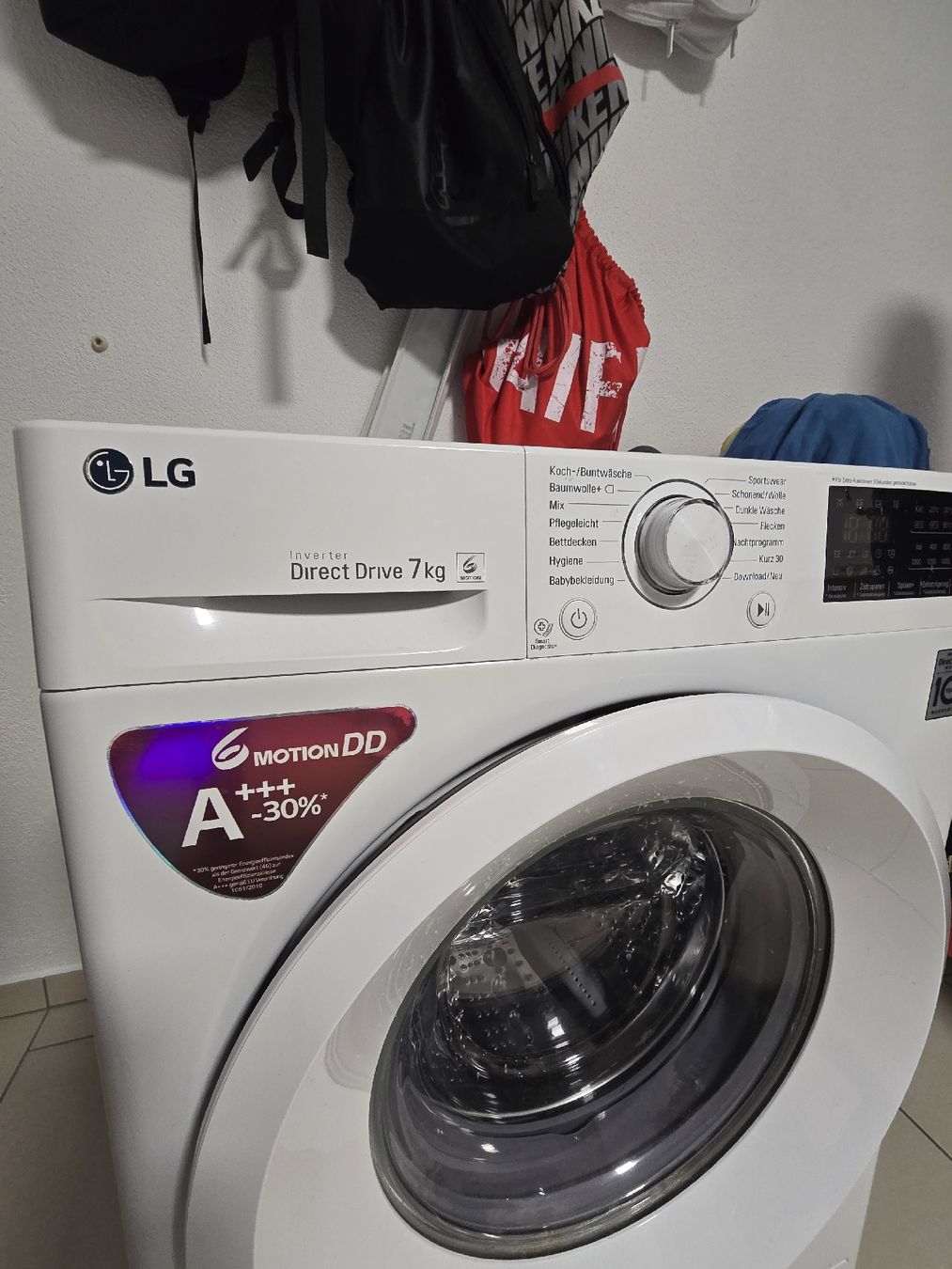 LG Lavatrici: Waschmaschine – Usato da Kirchdorf AG venduto da Asepovec 2