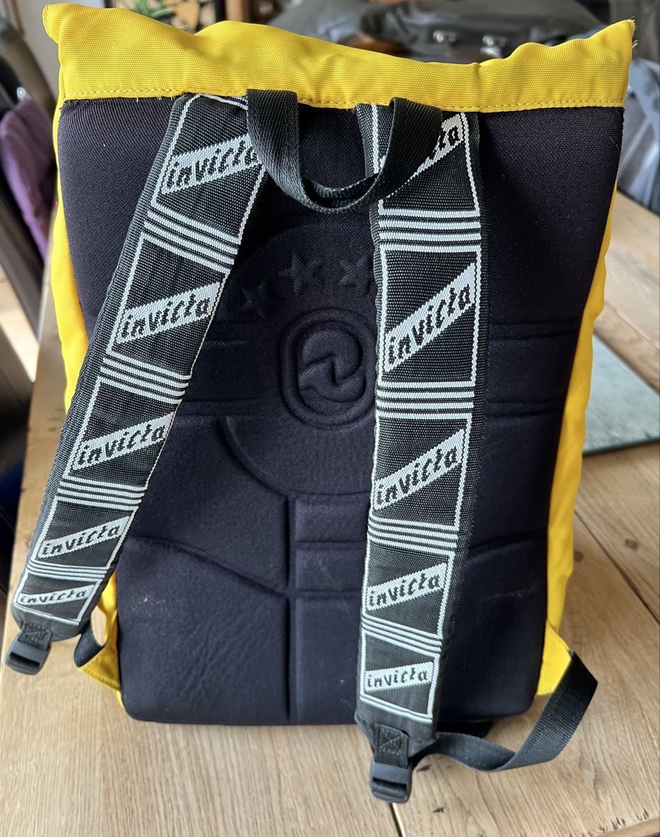 Invicta Zaini: Invicta Rucksack Vintage – Usato da Sevelen venduto da Ritiplampi 5