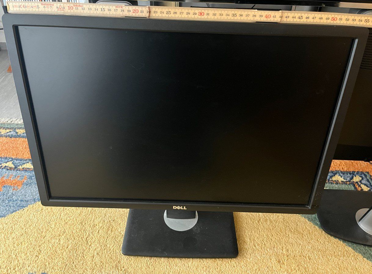 Monitore: 2 DELL Monitore U2412Mc – Gebraucht aus Felsberg von flazila 1