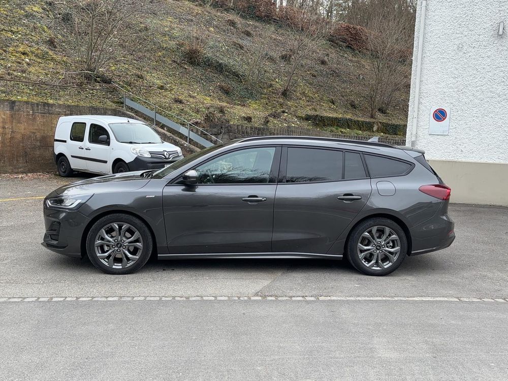 FORD Focus SW 1.0i EcoB Hybrid 155 ST-Line