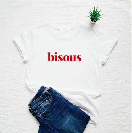 Weisses T-Shirt mit rotem "bisous" Aufdruck, Grösse L