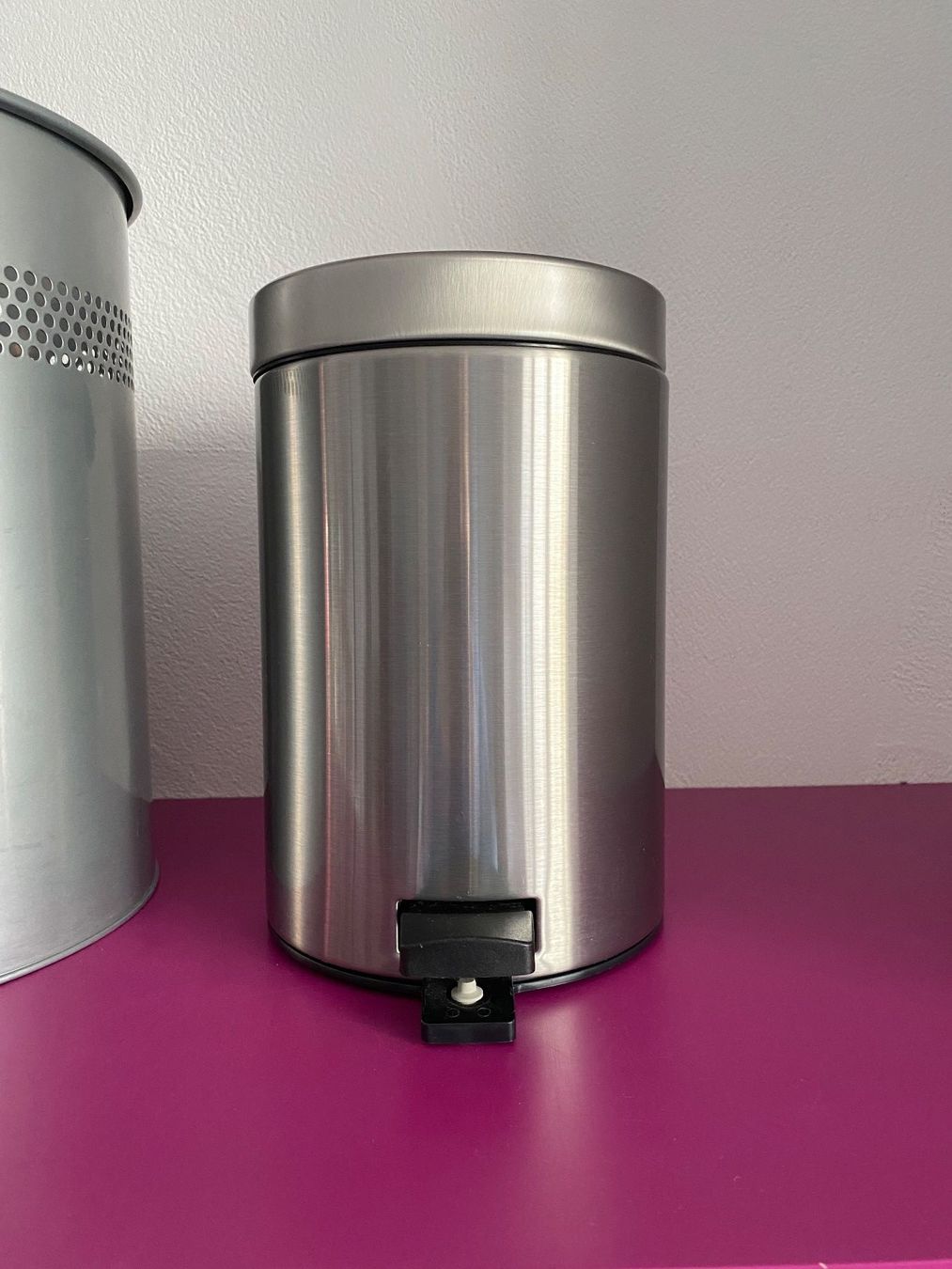 Abfalleimer: 3 Abfalleimer – Gebraucht aus Eschenbach SG von Sums 1