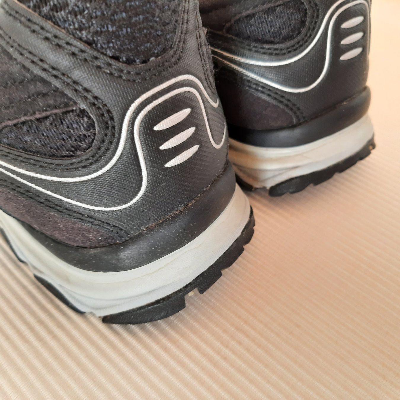 Meindl Scarpe da donna: Meindl Trekkingschuhe Gr.40 – Usato da Muotathal venduto da robin40 2