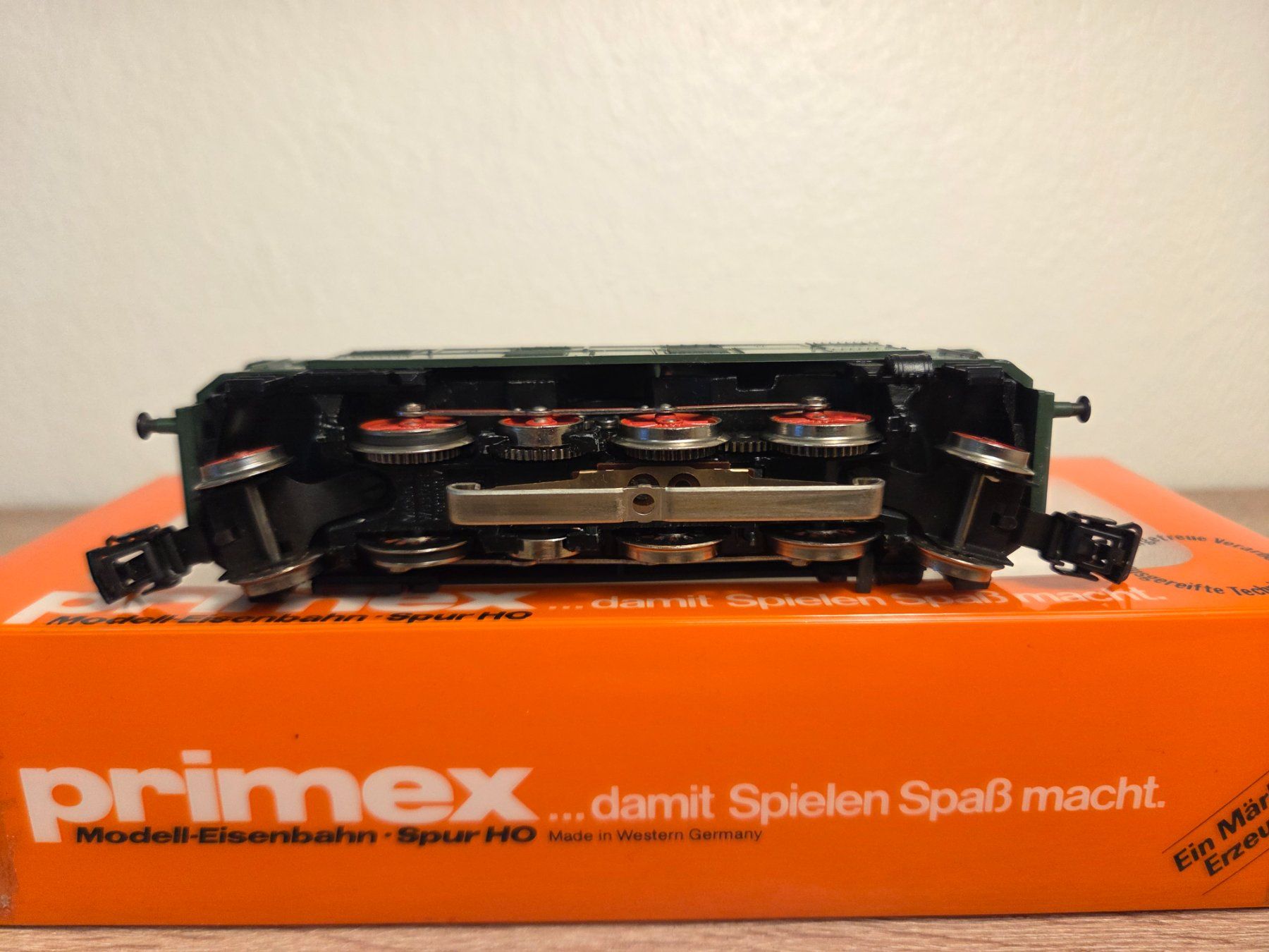 Märklin Modellini di ferrovie: Primex 3192 E-Lok BR 132 DB H0 (1) – Usato da St-Aubin-Sauges venduto da Lo_Go 5