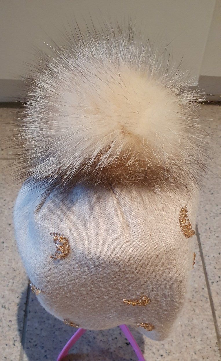 Sonstige Damenmode: Warme Mütze – Neu (gemäss Beschreibung) aus Unterentfelden von LookoutMt 2