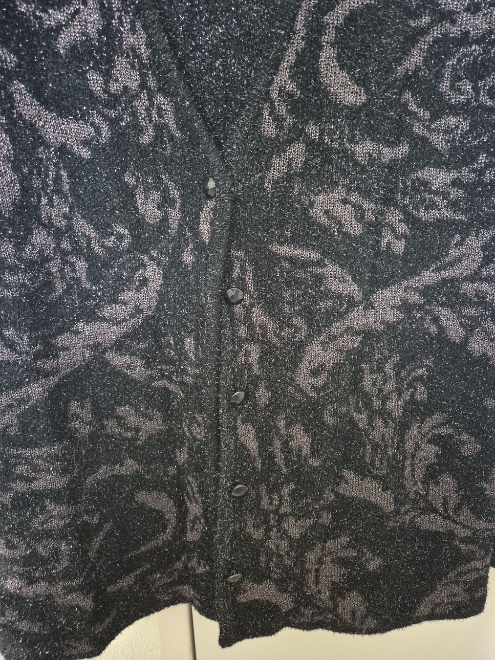 Valentino Jacken: Valentino Les Tricots Cardigan – Gebraucht aus Schlieren von nat_76vd 1