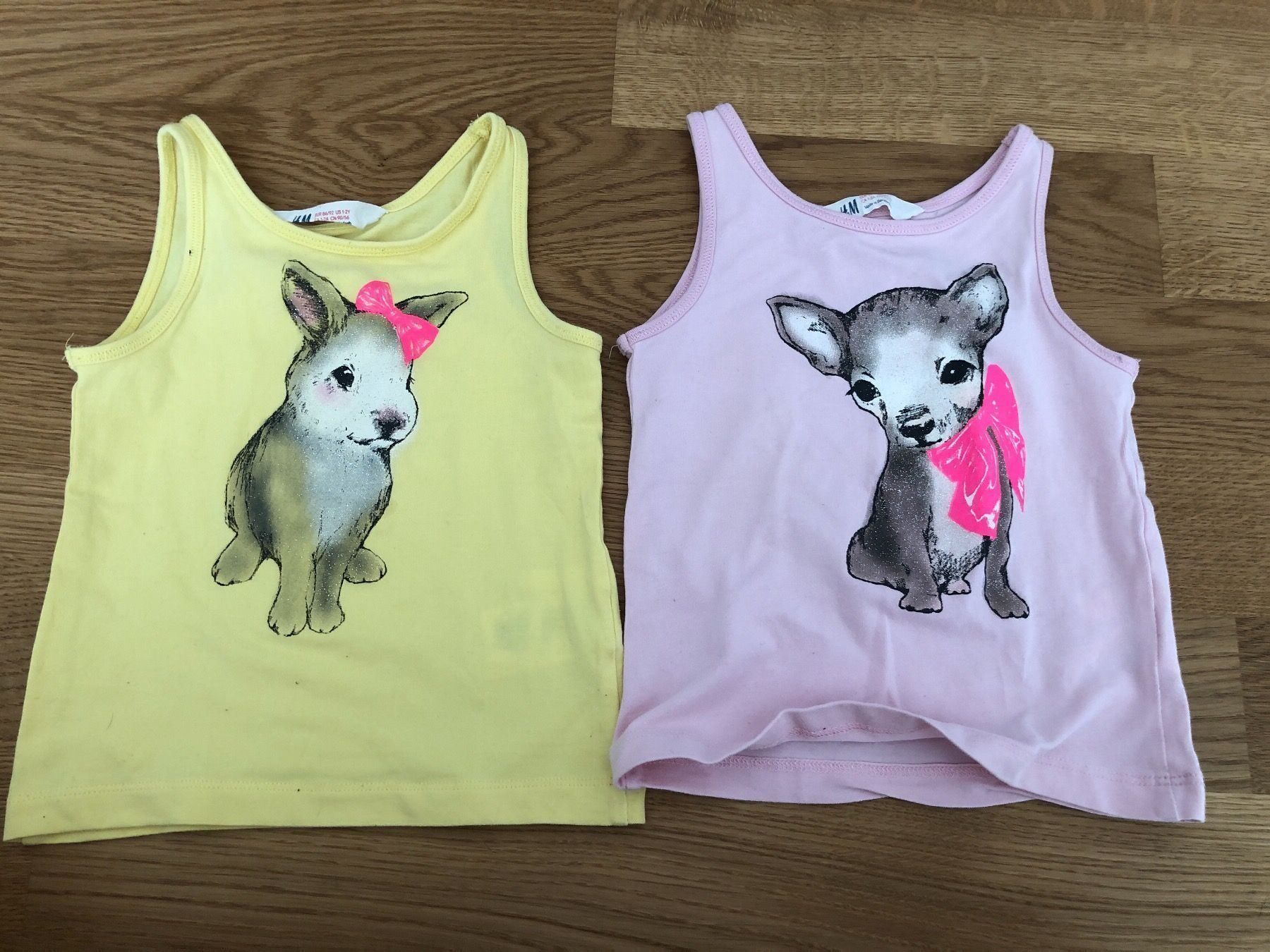 H&M Camicette, T-shirt & Top: 2 T-Shirts Gr. 86/92 – Usato da Baden venduto da lupa5400