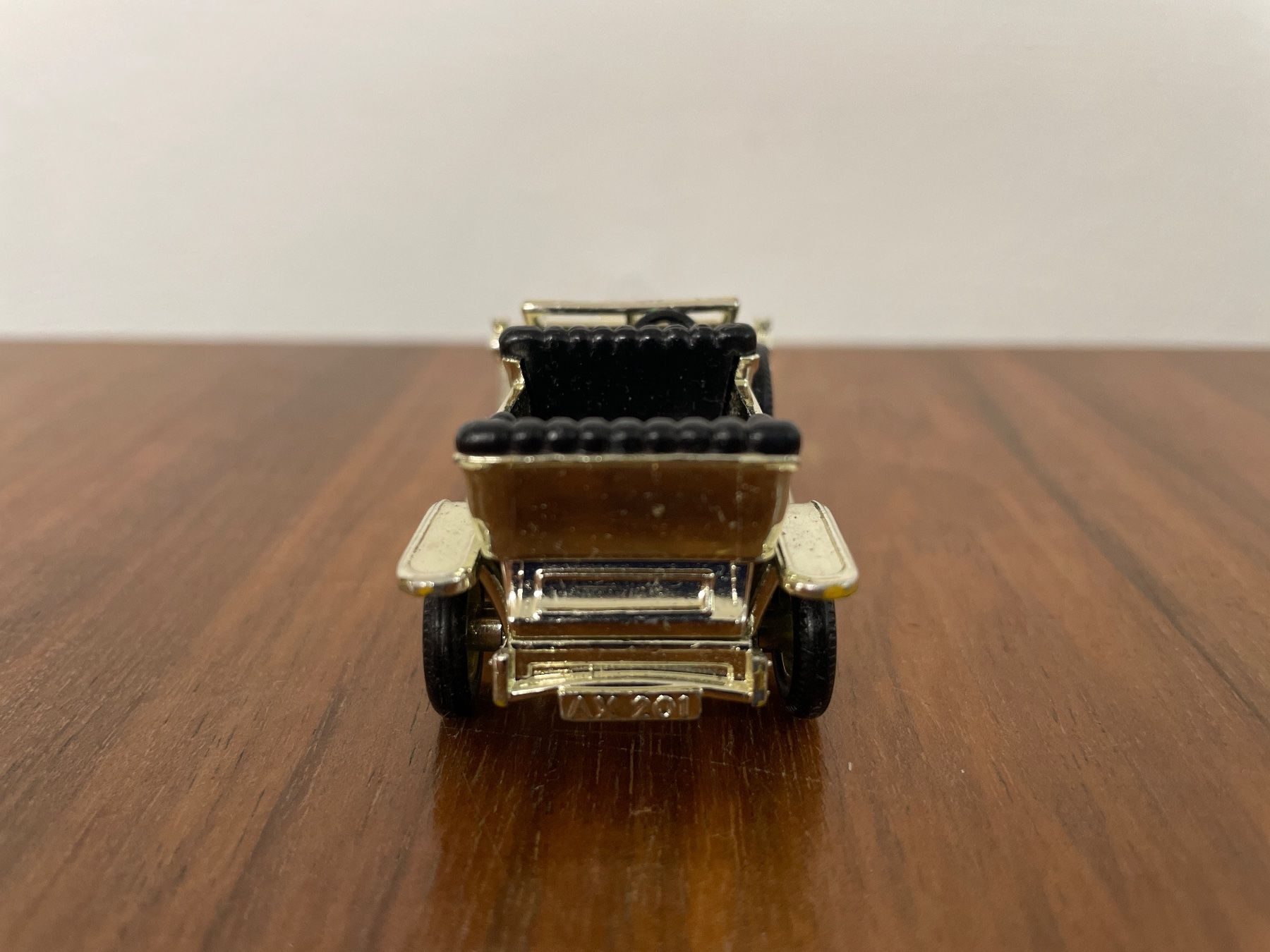 Rolls Royce Modellini d'auto: LLEDO Days Gone Rolls Royce Silver Ghost Gold Model 1991 – Usato da Frasnacht venduto da GracyStore 2