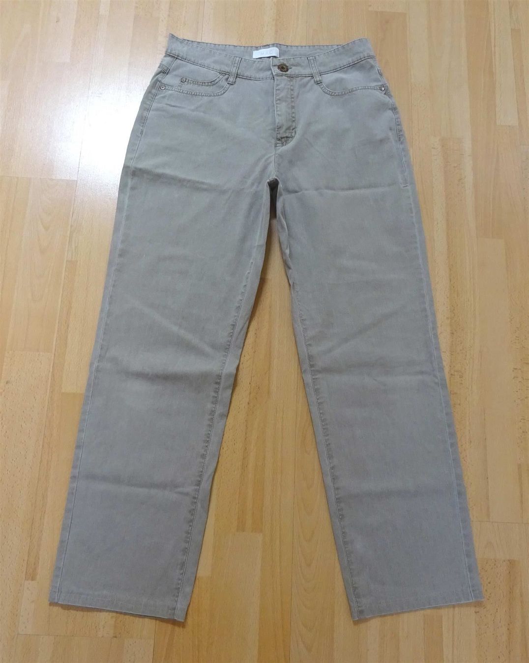 Jeans: MAC Jeans - Modell: Stella - Gr. 40 – Usato da Zofingen venduto da Justizia_01
