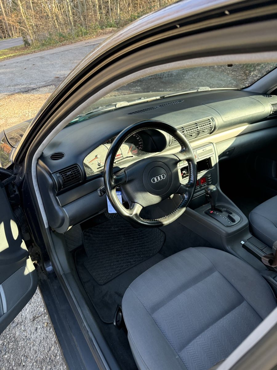 Audi Automobili: Audi A4 Automat – Usato da Bretzwil venduto da angel094 4