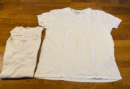 3 T- Shirts von Jack and Jones zum Austragen Gr. XL