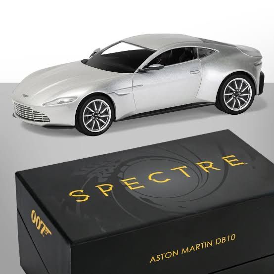 Corgi Toys Modellautos: ASTON MARTIN DB10 SPECTRE BOND CORGI – Neu und originalverpackt aus Suhr von Moebelsiralfred