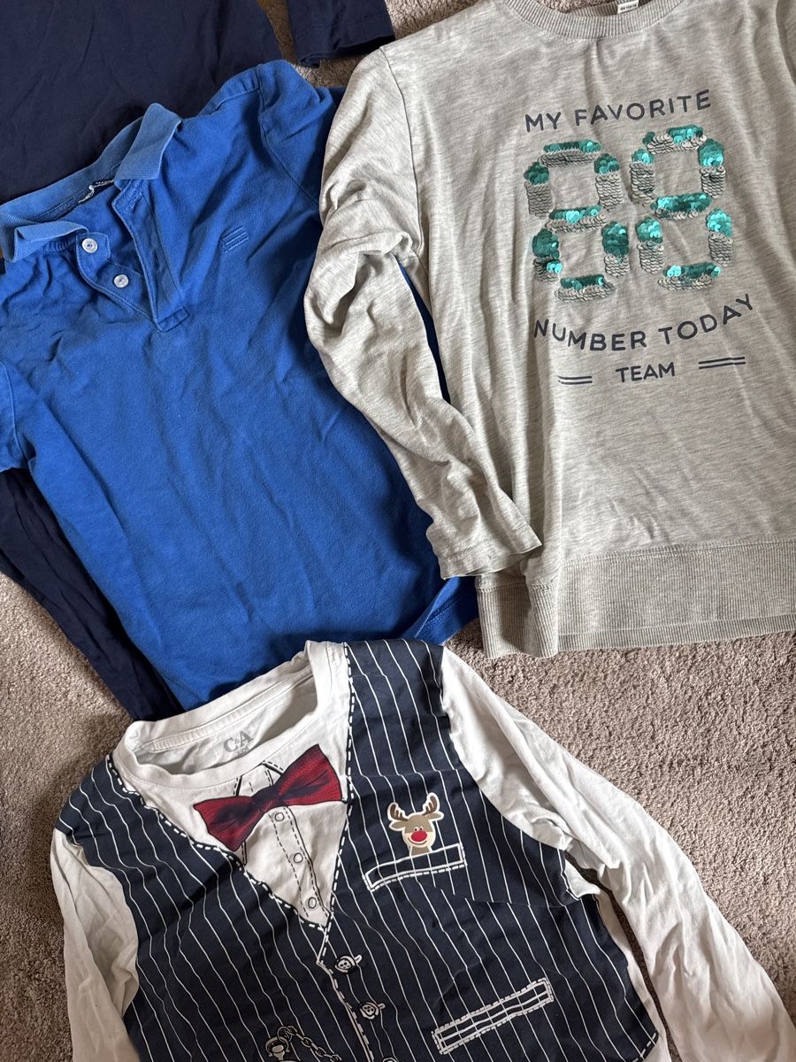 Maglioni & Felpe: 5 Langarmshirts 134 – Usato da Wädenswil venduto da dorodi 1