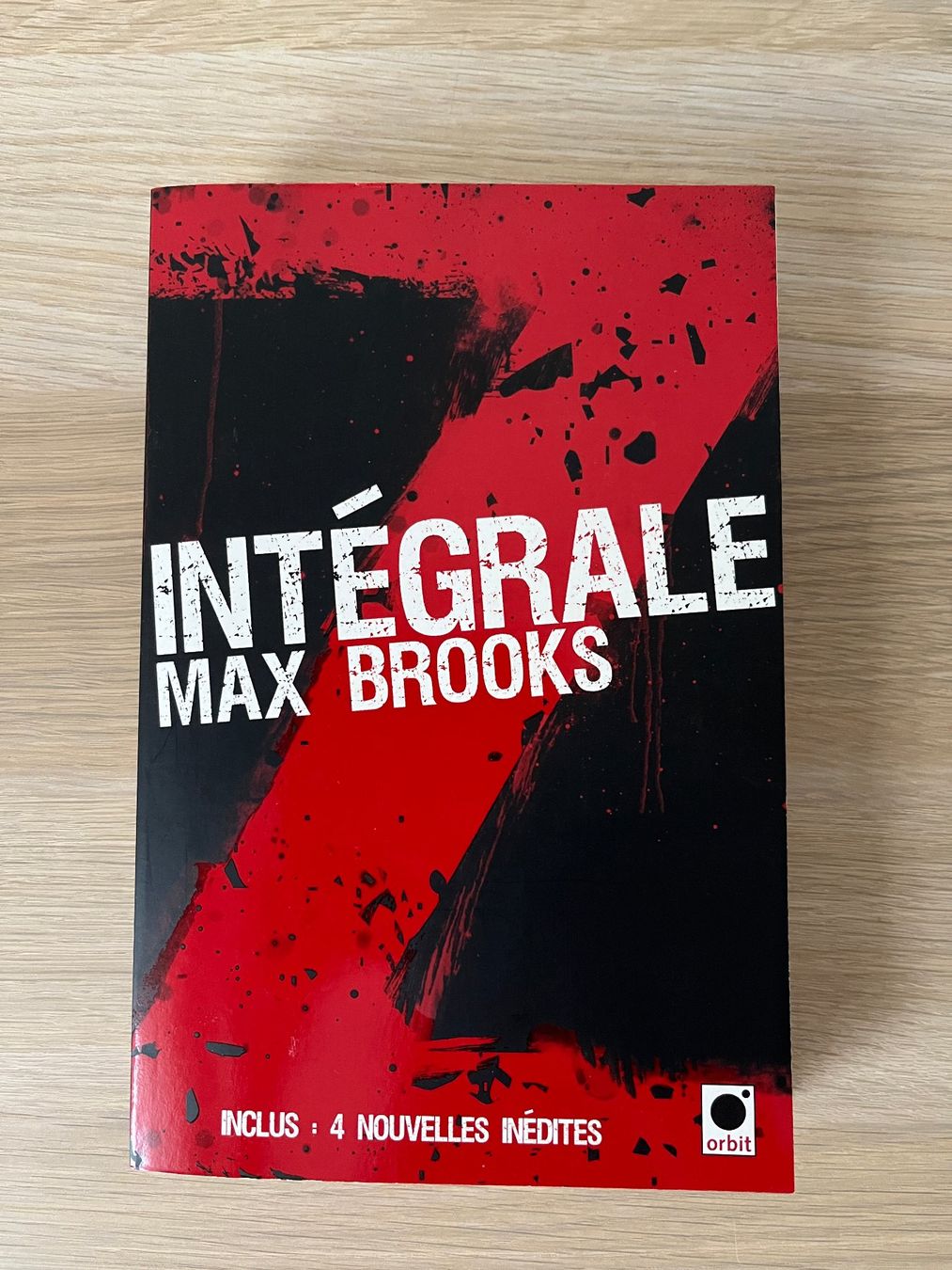 Libri: Intégrale Z - Max Brooks – Nuovo (secondo la descrizione) da Petit-Lancy venduto da cinrox