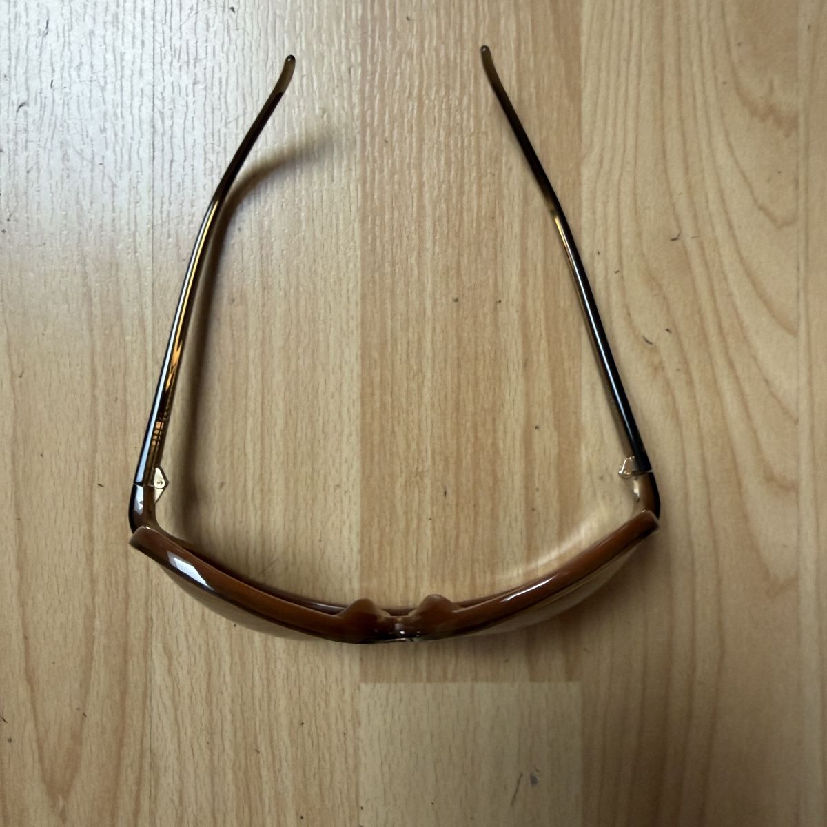Occhiali & Lenti: Sonnenbrille David Beckham mit Etui – Usato da Thun venduto da BanjoDan 3