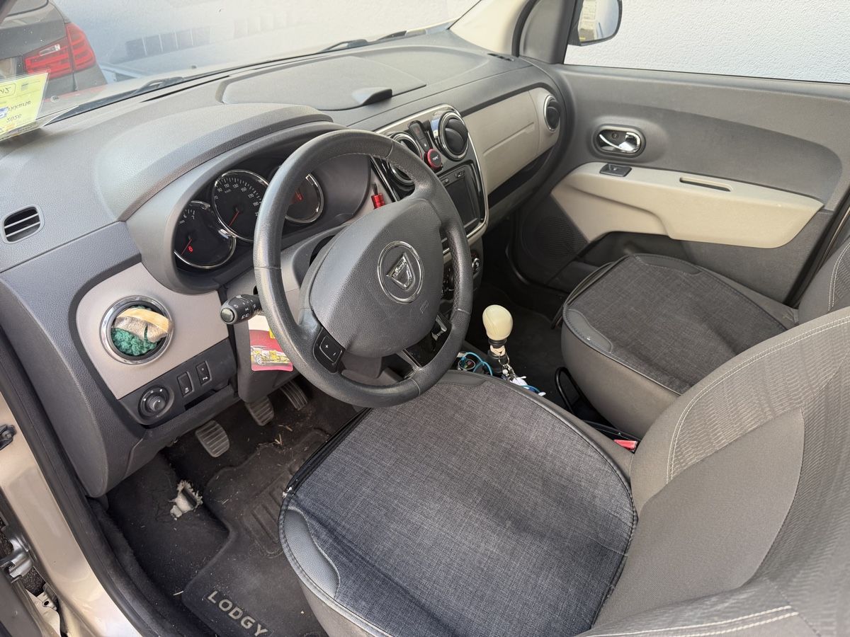 Dacia Automobili: Dacia Lodgy – Usato da Bernhardzell venduto da Suneschii6 4