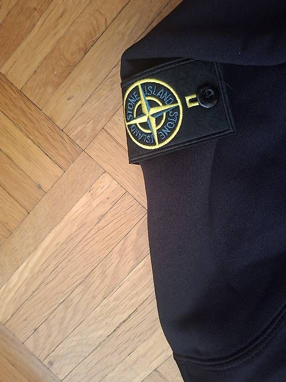 Maglioni & Felpe: Stone Island Pullover – Nuovo e nell'imballaggio originale da Wetzikon ZH venduto da cet_6fbf 1