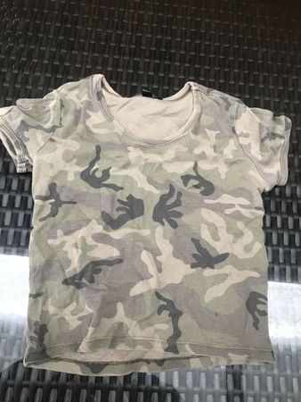 Mädchen T-Shirt S Militär