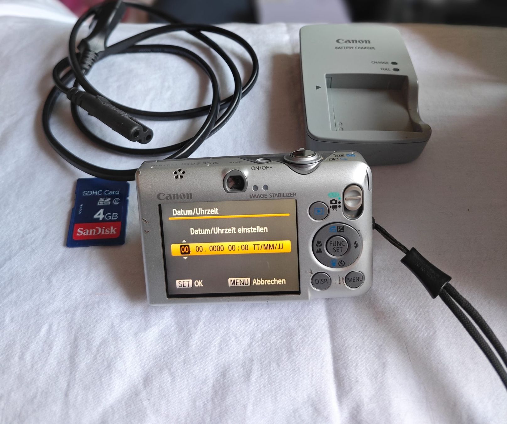 Canon Kamera: Canon Digital IXUS 95 IS Kompaktkamera. – Gebraucht aus Zollikofen von zar_j67f 8