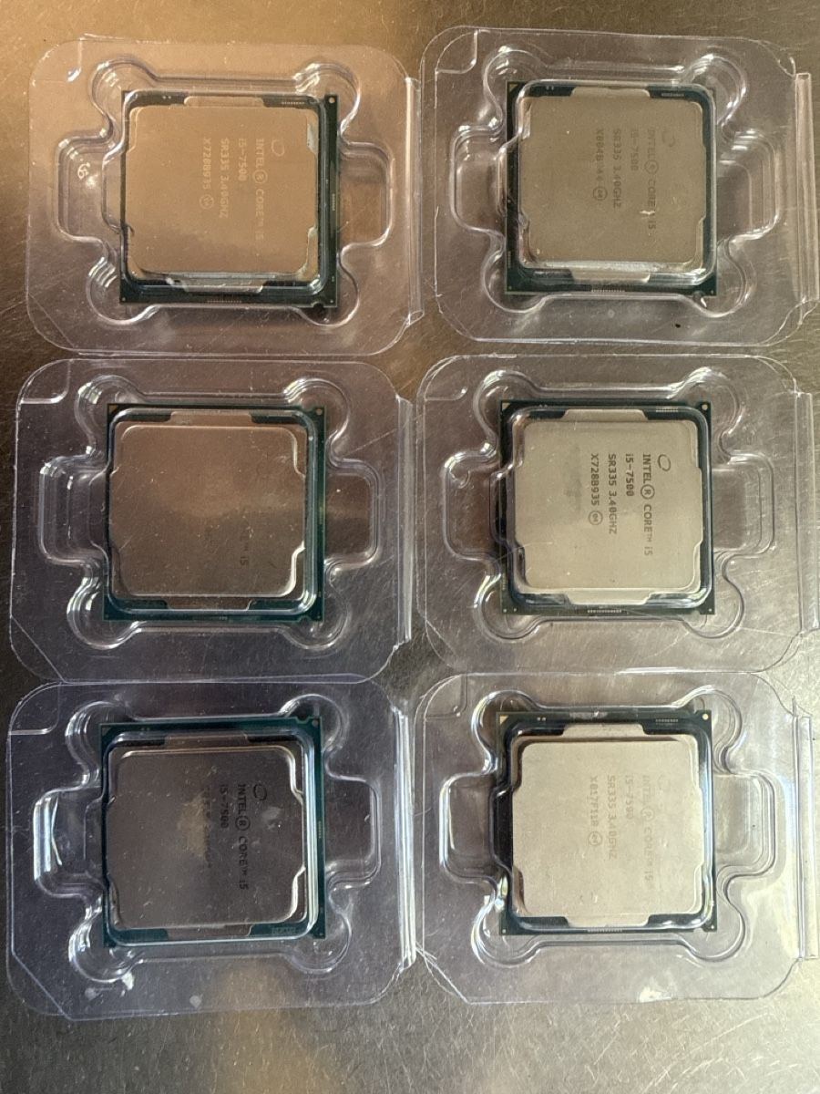Intel Componenti elettronici: 6Stk. Intel Core i5-7500 Prozessor / CPU – Usato da Rehetobel venduto da ZM81