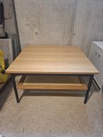 Salon Tisch Holz Metall mit Ablage 80x80cm guter Zustand