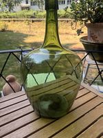 Alte Grüne Glasflasche