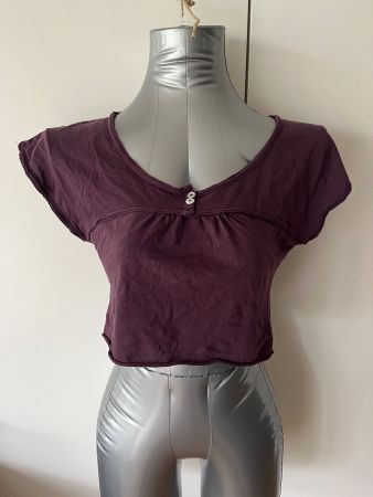 Dune Crop-Top/bauchfrei aubergine verspielt 36