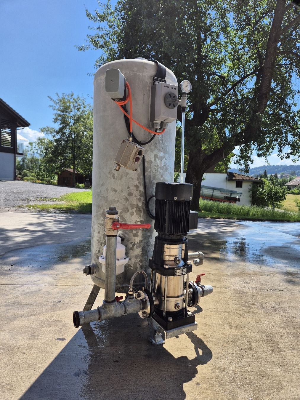 Pompe & Parti di ricambio: Wasserdruckerhöhungsanlage ERAG – Usato da Neuenkirch venduto da rol83