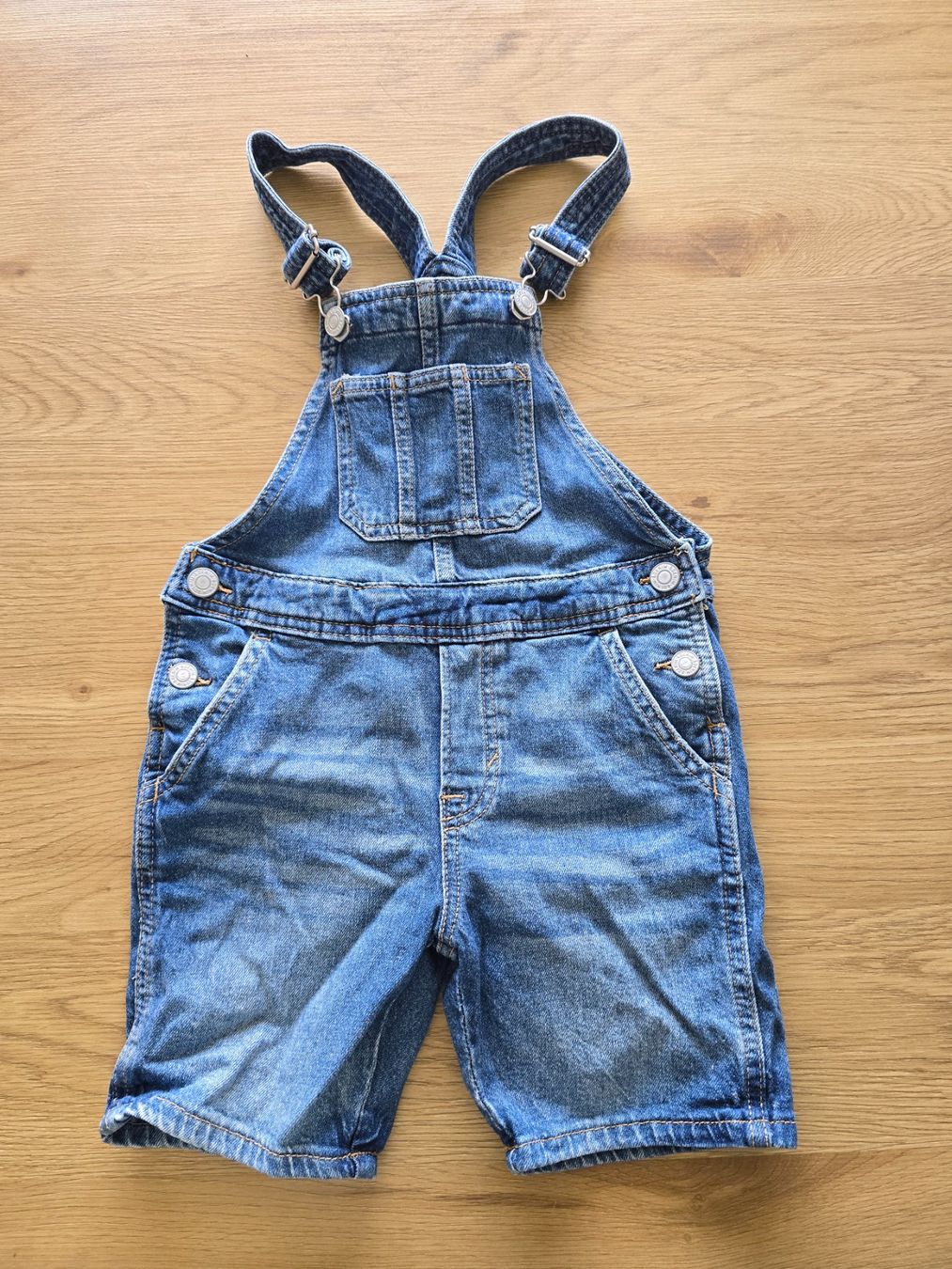 Pantaloni: Latzhose Gr 104 – Usato da Uetendorf venduto da baumstamm3