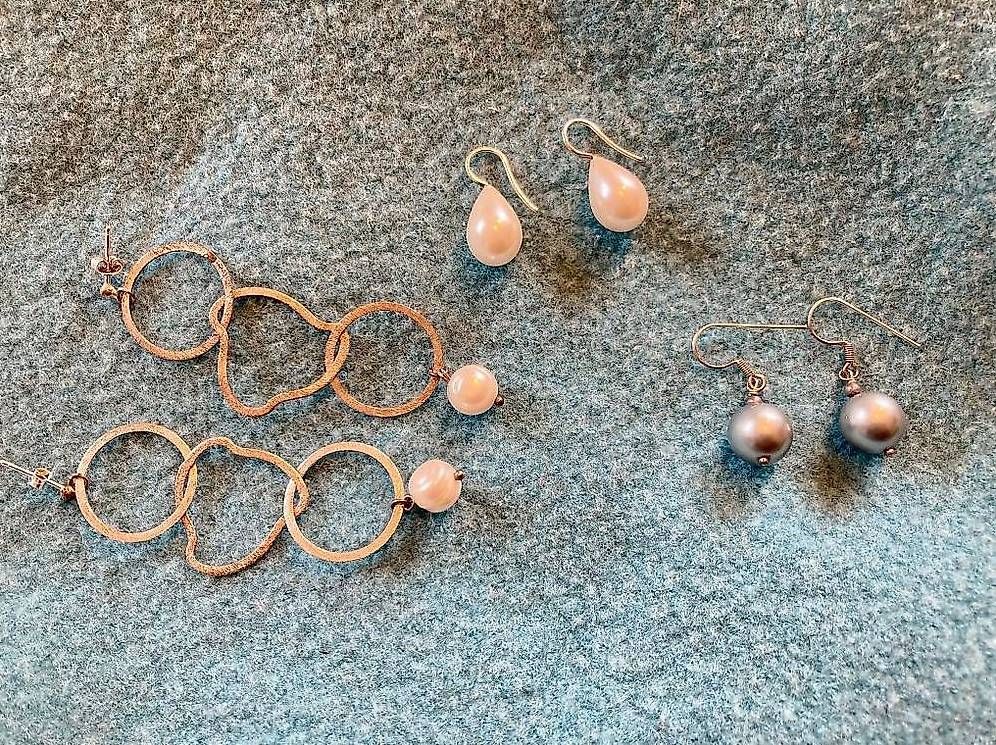 Boucles d'oreille: Perlenohrringe – D'occasion à Adliswil par sbo_6w88