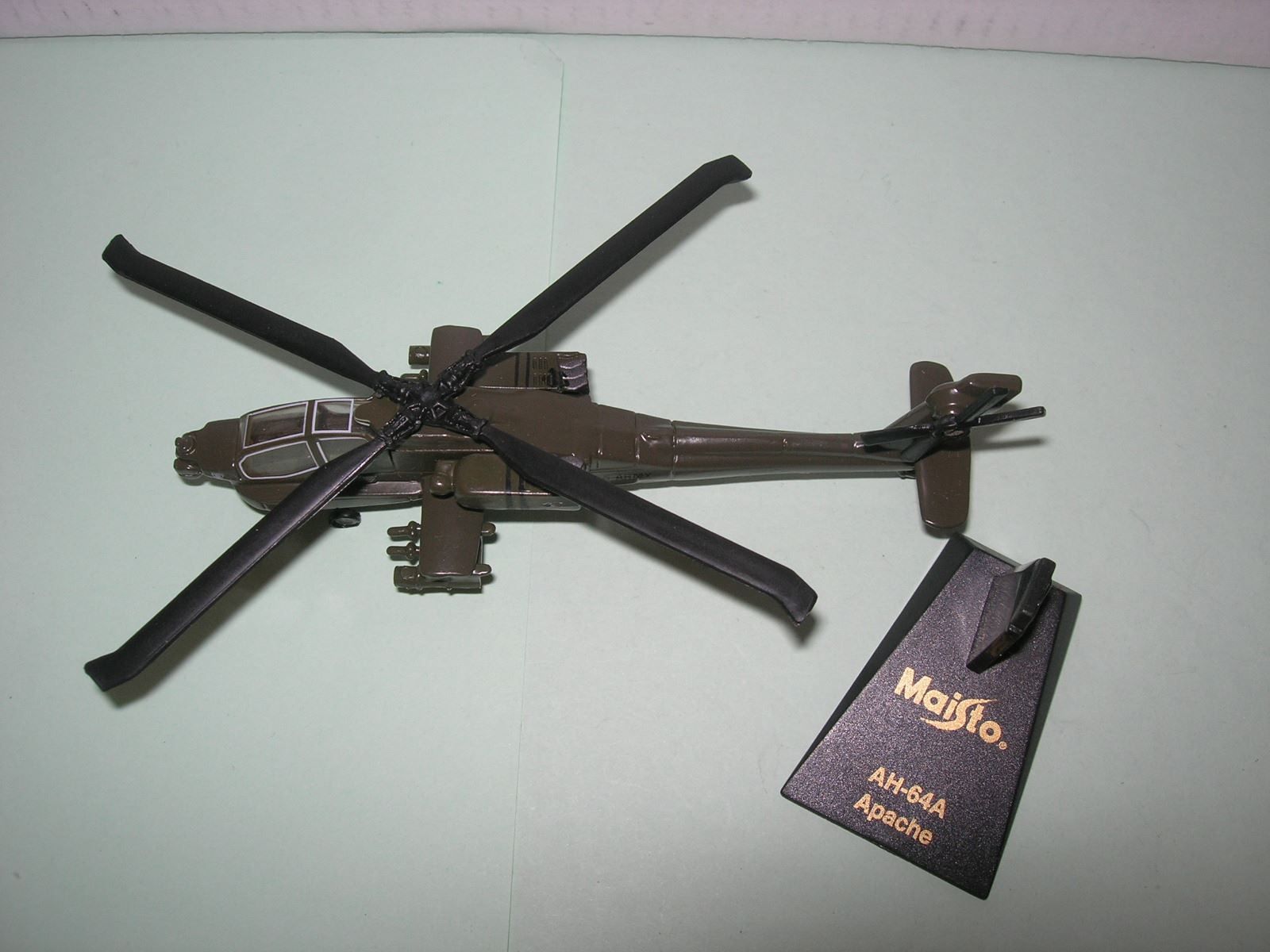 Maisto Kit di modellismo & Modellini statici: Helicopter AH-64A Apache ° Maisto 1:87 – Nuovo e nell'imballaggio originale da Hornussen venduto da Amw 5