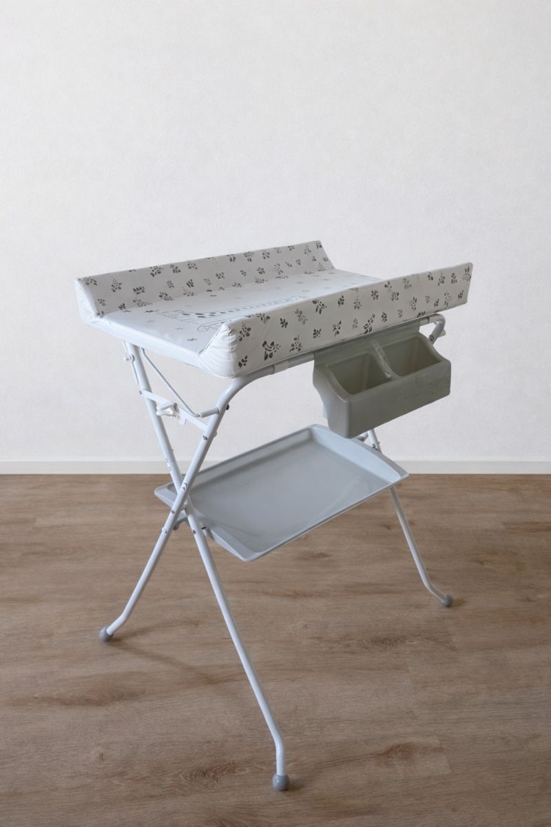 Fasciatoi & Accessori: Wickeltisch mit Badewanne, klappbar – Nuovo (secondo la descrizione) da Vordemwald venduto da Friese70 1