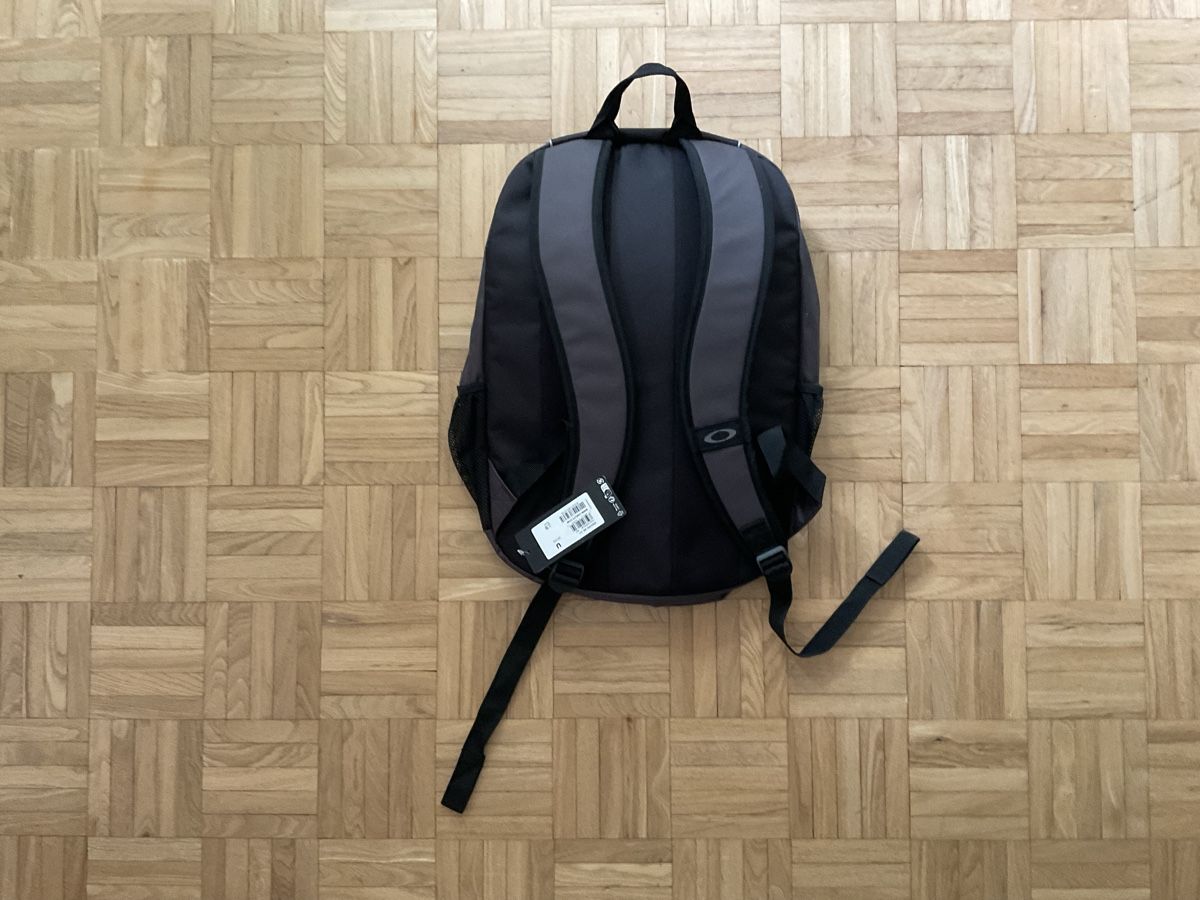 Oakley Zaini: Oakley Rucksack  – Nuovo e nell'imballaggio originale da zürich venduto da ce_sisi 1