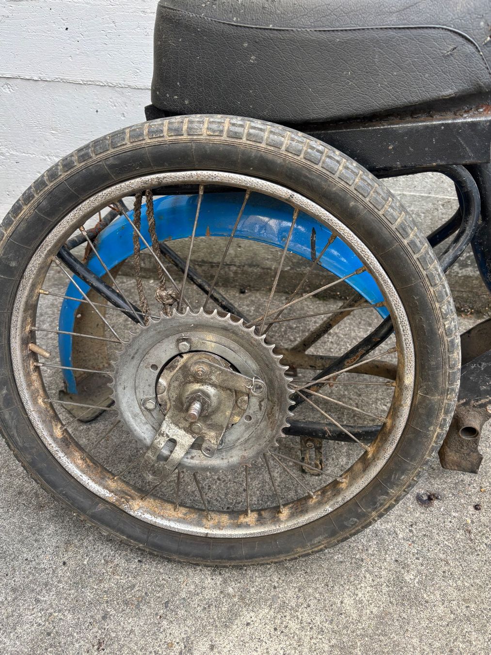 Mofas: Töffli ab 1fr – Gebraucht aus Widnau von Puch-Garage 3