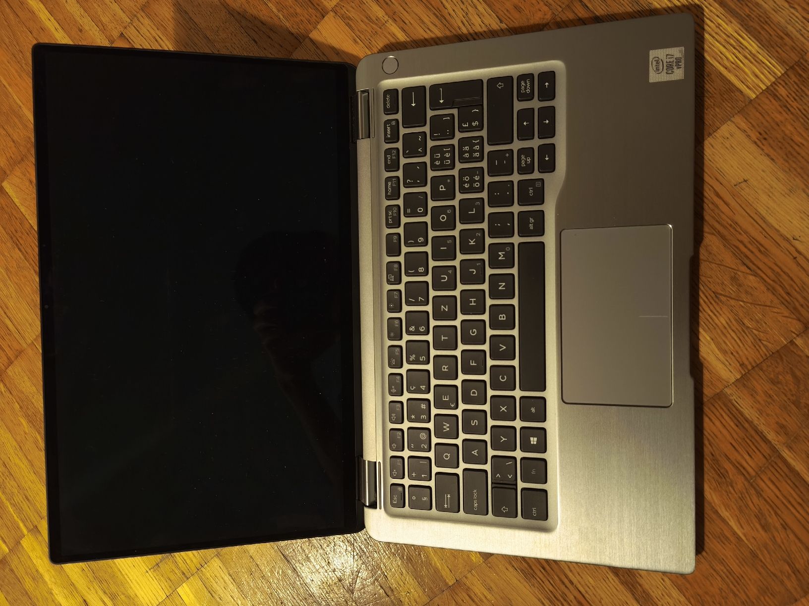 Dell Notebooks: Dell Latitude 9410 - Defekt – Defekt aus Zürich von nin_7btm 1