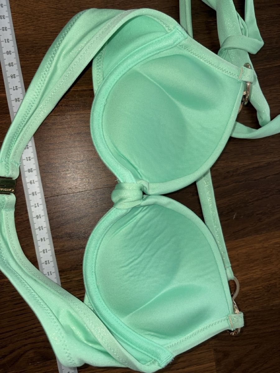Costumi da bagno & Bikini: Bikini Oberteil mintgrün mit Ringen – Nuovo (secondo la descrizione) da Dübendorf venduto da ani_xht5 1