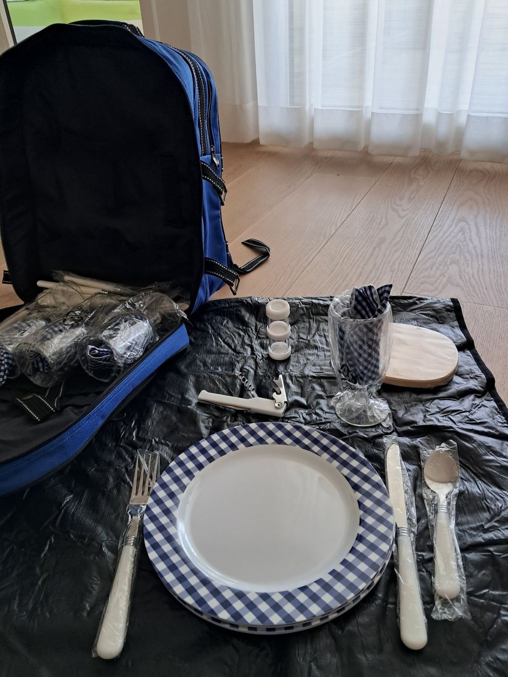 Services de table: Picknick-Rucksack – Neuf avec emballage d'origine à Zürich par Ursulin 4