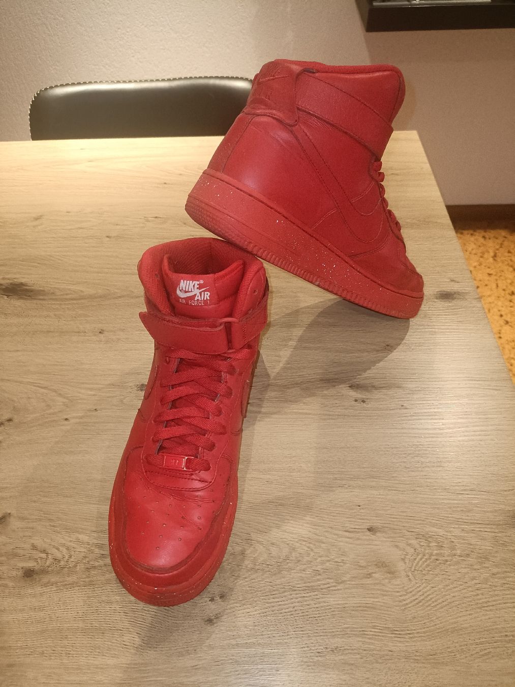 Nike Scarpe da uomo: Nike Air Force 1 High / Rot / Gr. 42.5 – Usato da Einsiedeln venduto da Real_11 4