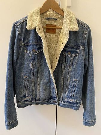 Levis Truckerjeansjacke gefüttert