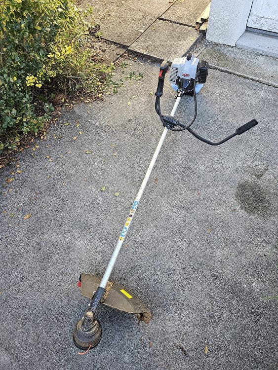 32+ Gebrauchte Benzin Motorsense, 75 € vb versand möglich