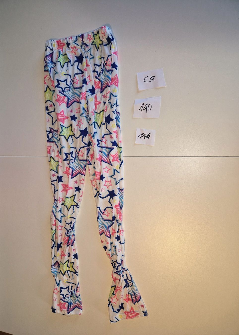 Pantaloni: Hose Grösse 140/146 – Usato da Stüsslingen venduto da white_angel86