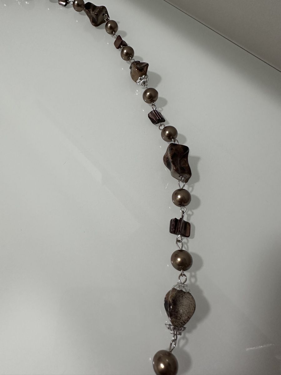 Catenine: Halskette mit braunen Perlen und Steinen – Usato da Oberurnen venduto da nes_8xqt 1