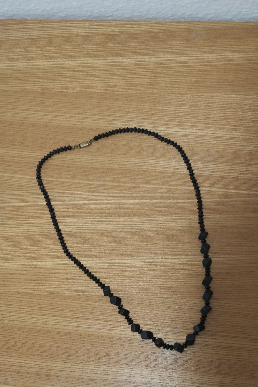 Catenine: Schwarze Halskette – Usato da Basel venduto da Bluemoewe 1
