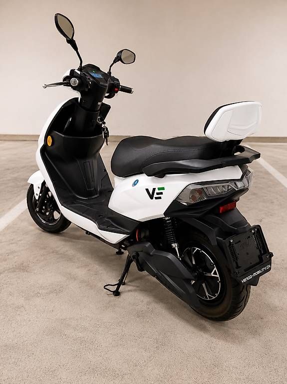 Elektromobile: Zum Verkauf steht ein E-Roller Vengo Leo – Neu (gemäss Beschreibung) aus Galgenen von Rockynero12 2