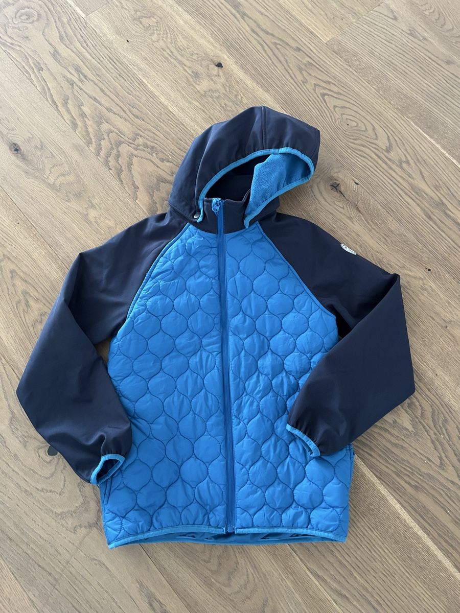 Name It Jacken & Mäntel: Softshelljacke Name it Grösse 146 – Gebraucht aus Küttigen von csei