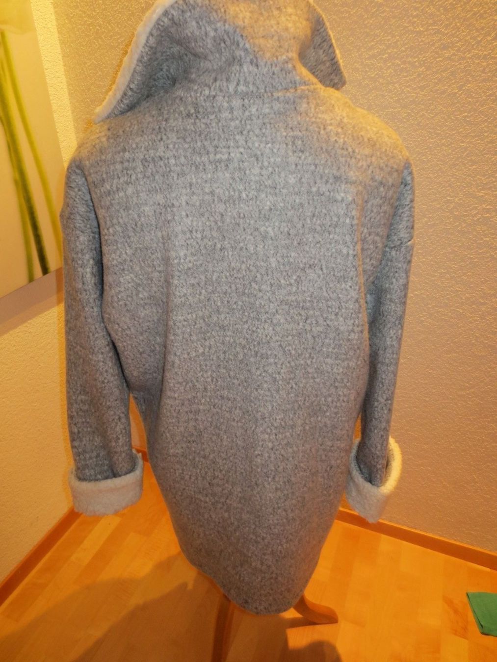 Mäntel: Pull & Bear Kurzmantel Gr. 40 grau/weiss – Neu (gemäss Beschreibung) aus Männedorf von Livingston 5