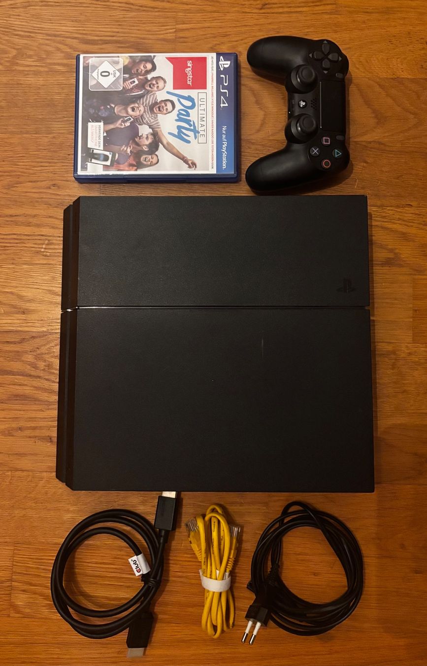 Sony Console: PlayStation 4 – Usato da Düdingen venduto da LUCKAE