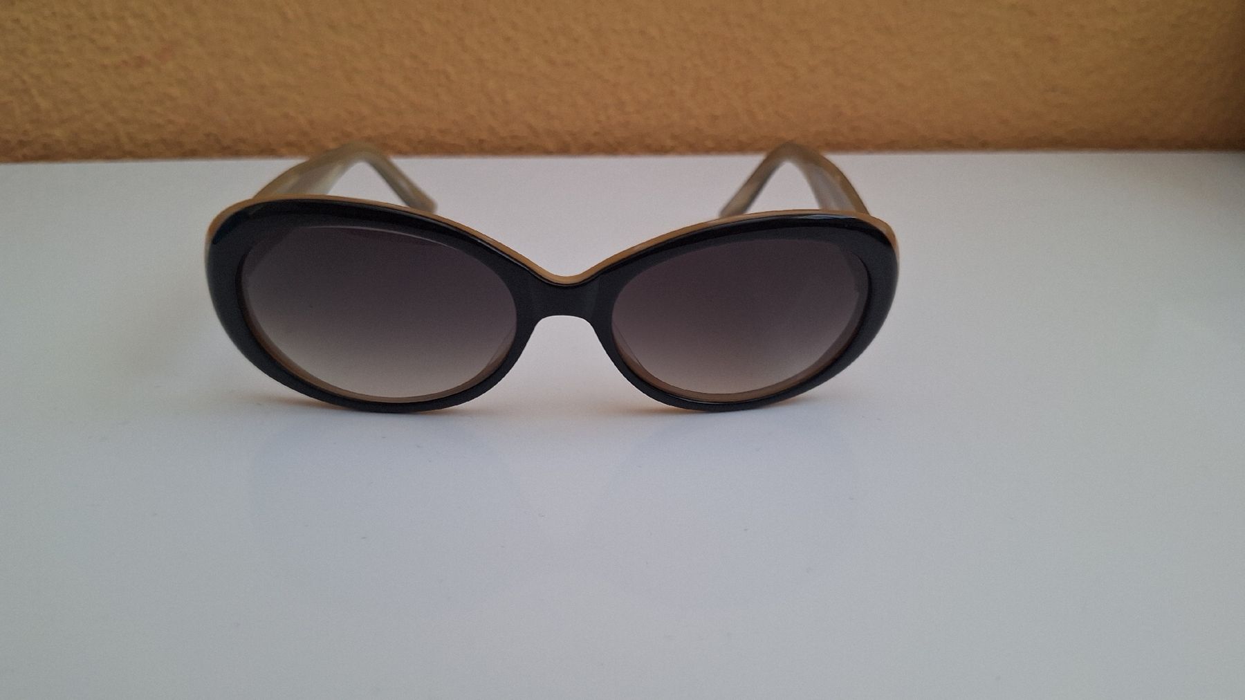 Brillen & Gläser: Sonnenbrille und Brilleetui – Neu (gemäss Beschreibung) aus Dintikon von lec_89sx