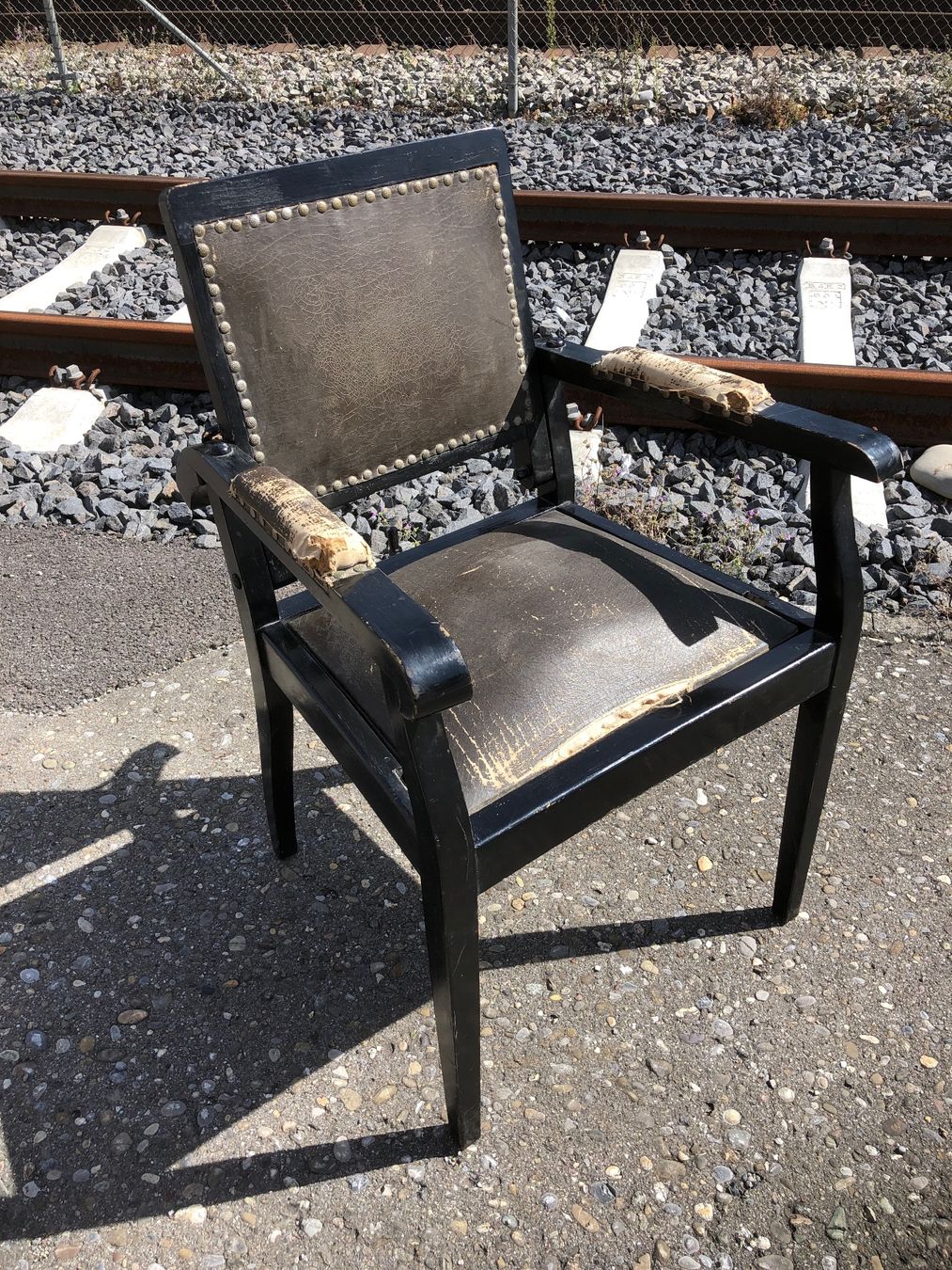 Stühle: Antiker Friseur-Stuhl Industrial Design – Gebraucht aus Laufenburg von industrial-silence